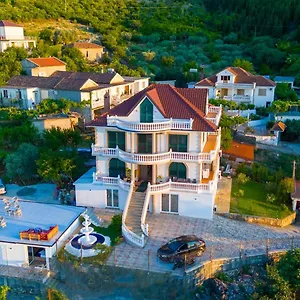 *** Hotel Sela Albania